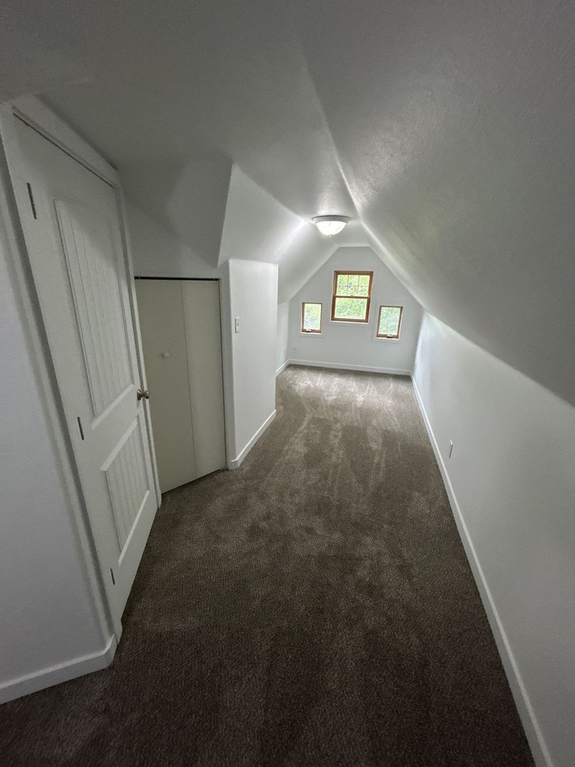 Corvallis 3 Bed, 1 Bath Single Family Home, AVAILABLE NOW! property image