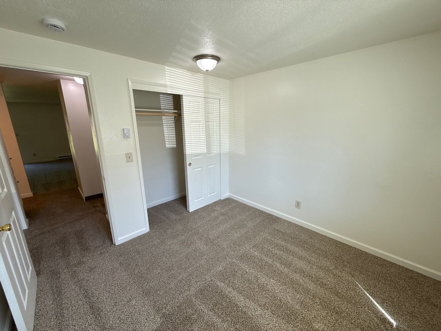 $1,195 First 3 Months, NE Salem 2 Bed 1 Bath 1st Floor Apartment, W/S/G Paid, AVAILABLE NOW! property image