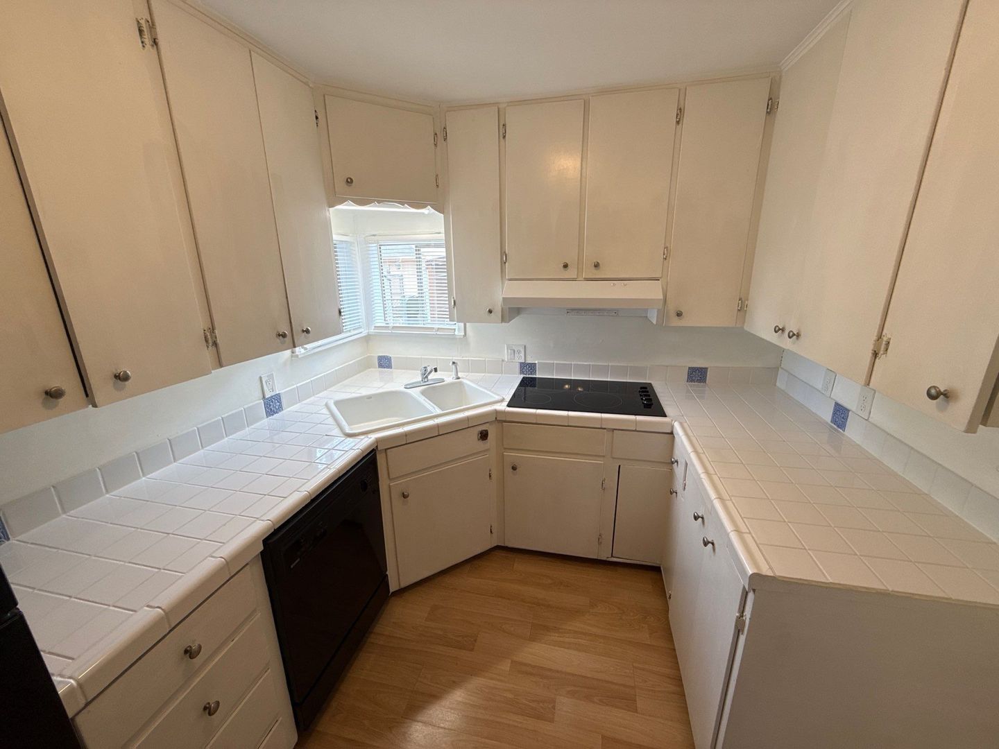 AVAILABE NOW! NE Salem Duplex: 2 Bed + Loft/Flex Suite, 2.5 Bath | ALL BILLS PAID! W/D In-Unit property image
