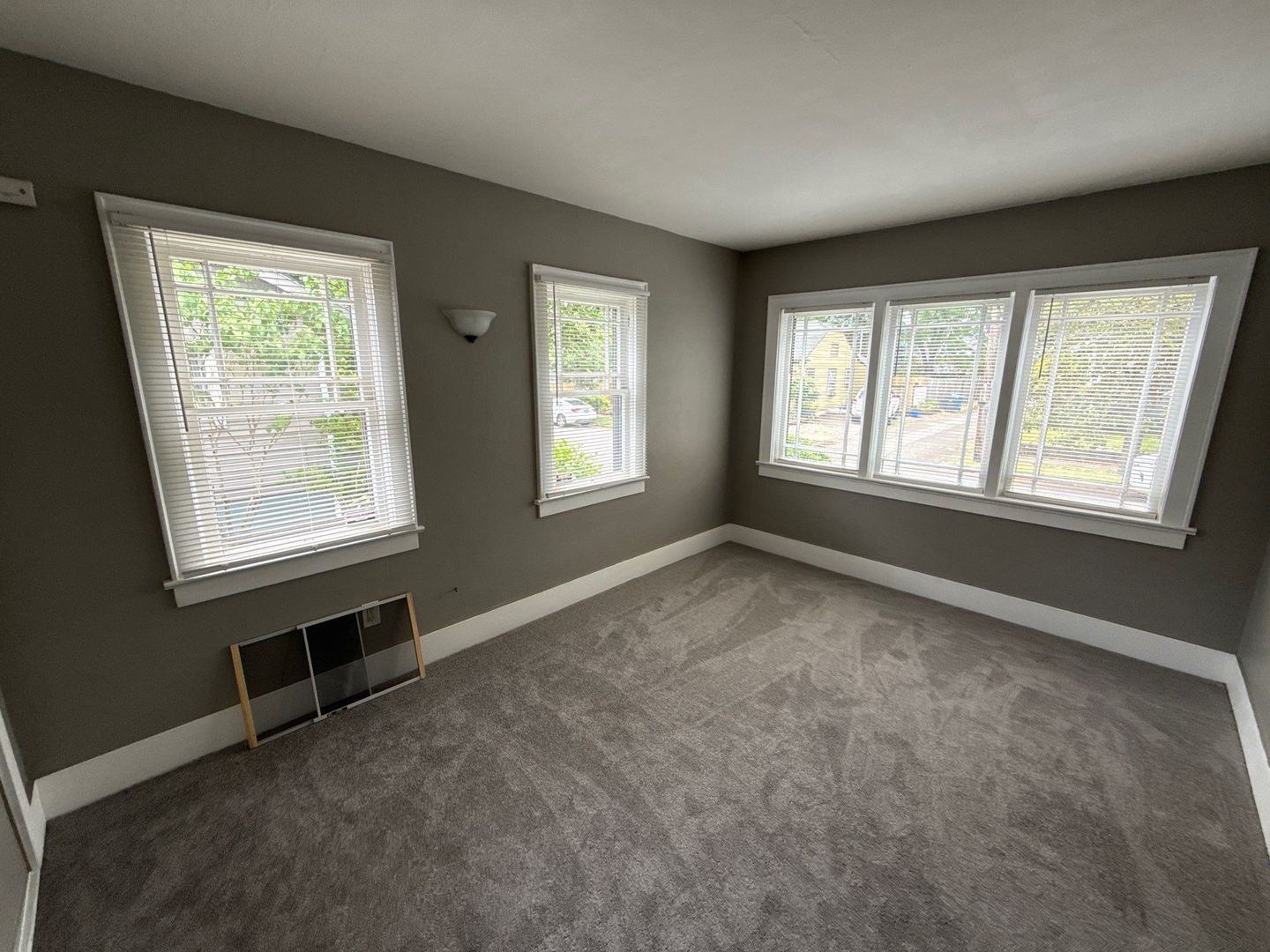 AVAILABE NOW! NE Salem Duplex: 2 Bed + Loft/Flex Suite, 2.5 Bath | ALL BILLS PAID! W/D In-Unit property image