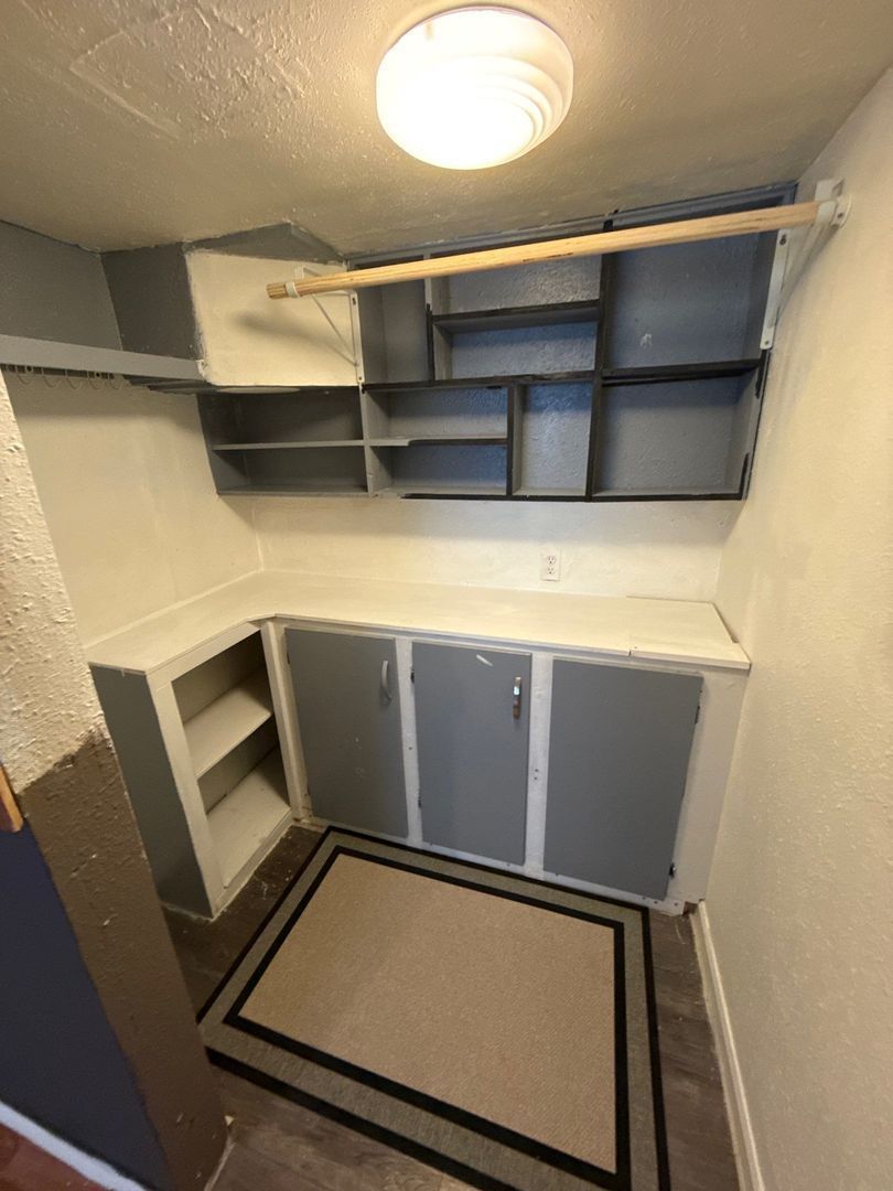 NE Salem Duplex 1 Bed W/Bonus Room 1 Bath, ALL BILLS PAID, W/D In Unit, AVAILABLE NOW! property image