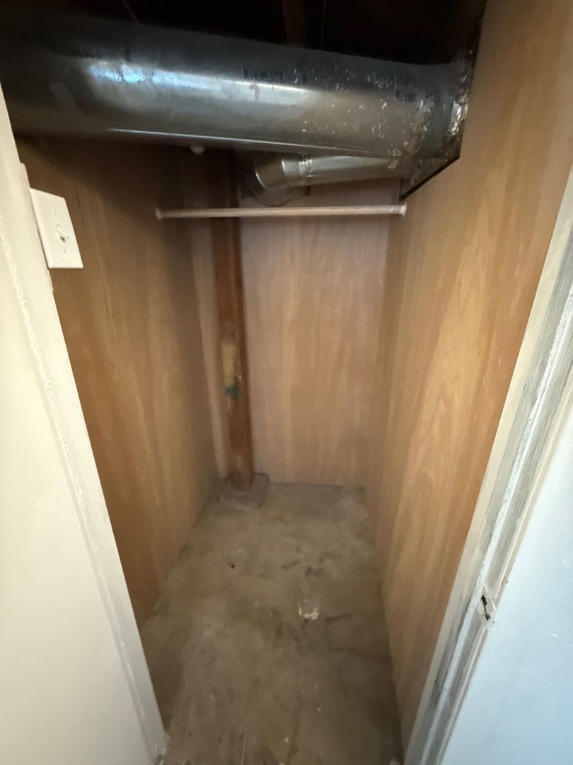 NE Salem Duplex 1 Bed W/Bonus Room 1 Bath, ALL BILLS PAID, W/D In Unit, AVAILABLE NOW! property image
