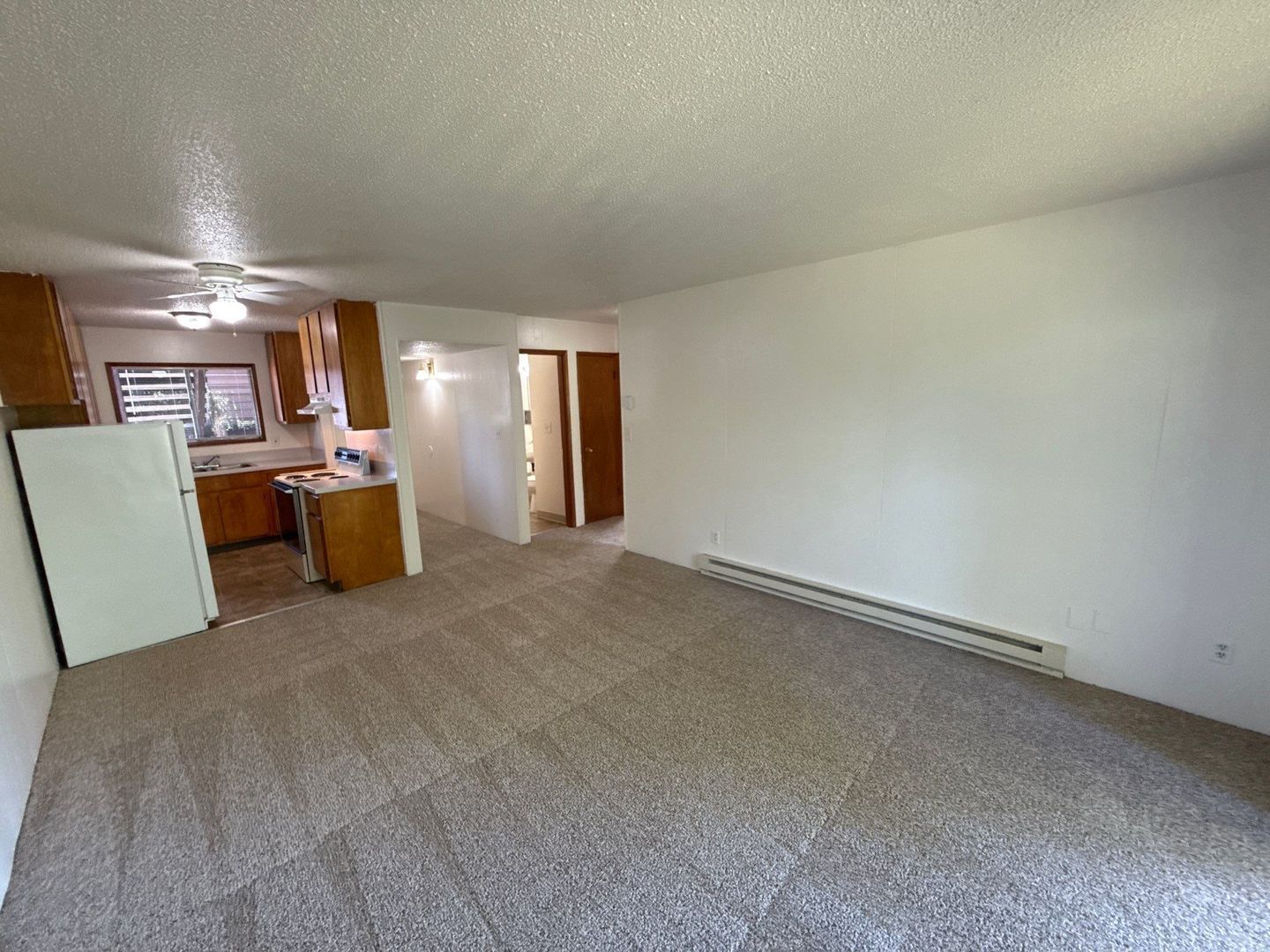 SW Dallas 2 Bed, 1 Bath, 2nd Floor Apartment, AVAILABLE NOW! property image