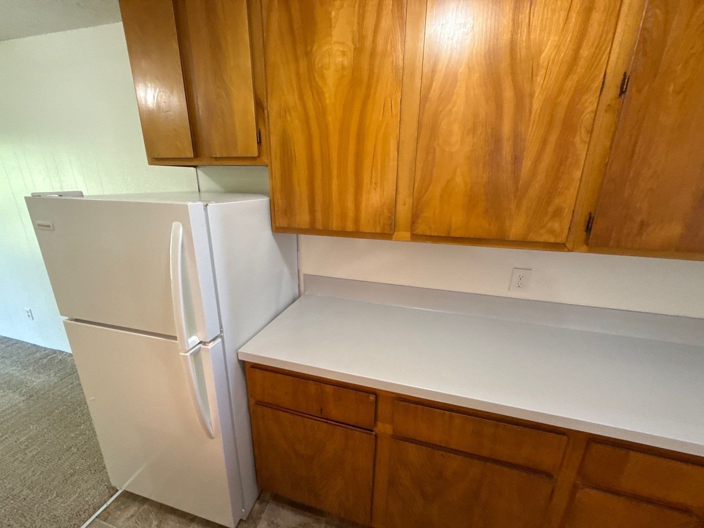 SW Dallas 2 Bed, 1 Bath, 2nd Floor Apartment, AVAILABLE NOW! property image