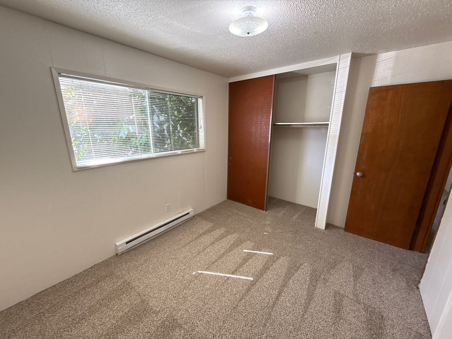 SW Dallas 2 Bed, 1 Bath, 2nd Floor Apartment, AVAILABLE NOW! property image