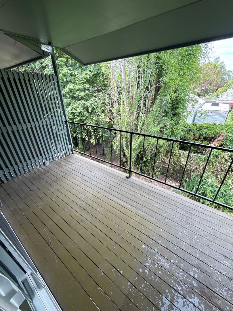 $1095 First 3 Months, SE Salem 2 Bed 1 Bath, 2nd Floor Apartment, Pet's are Welcome | AVAILABLE NOW! property image