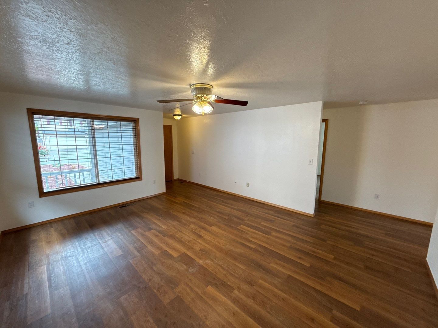NE Salem 3 Bed 2 Bath Single Family Home, AVAILABLE NOW! property image