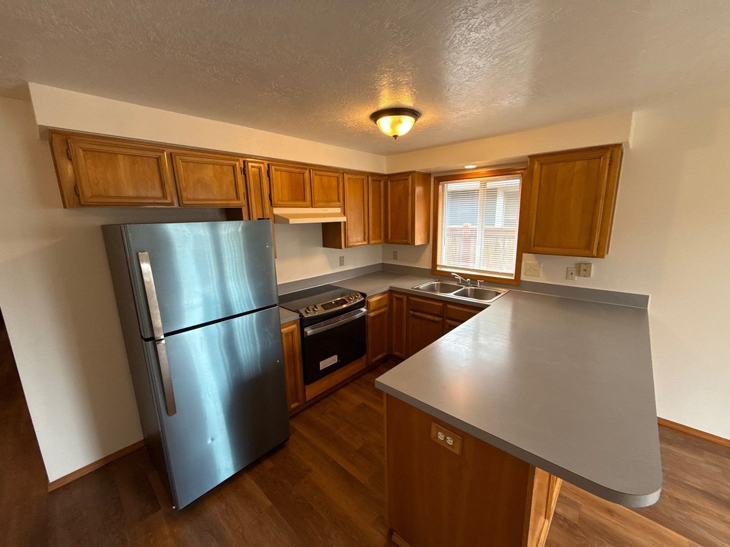 NE Salem 3 Bed 2 Bath Single Family Home, AVAILABLE NOW! property image