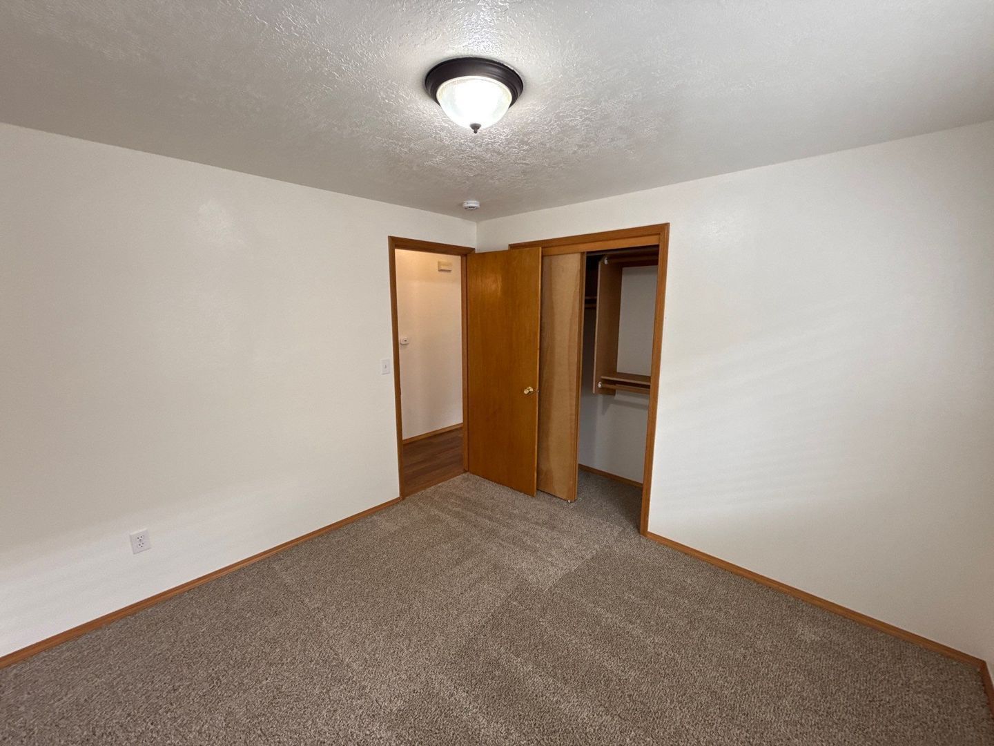 NE Salem 3 Bed 2 Bath Single Family Home, AVAILABLE NOW! property image