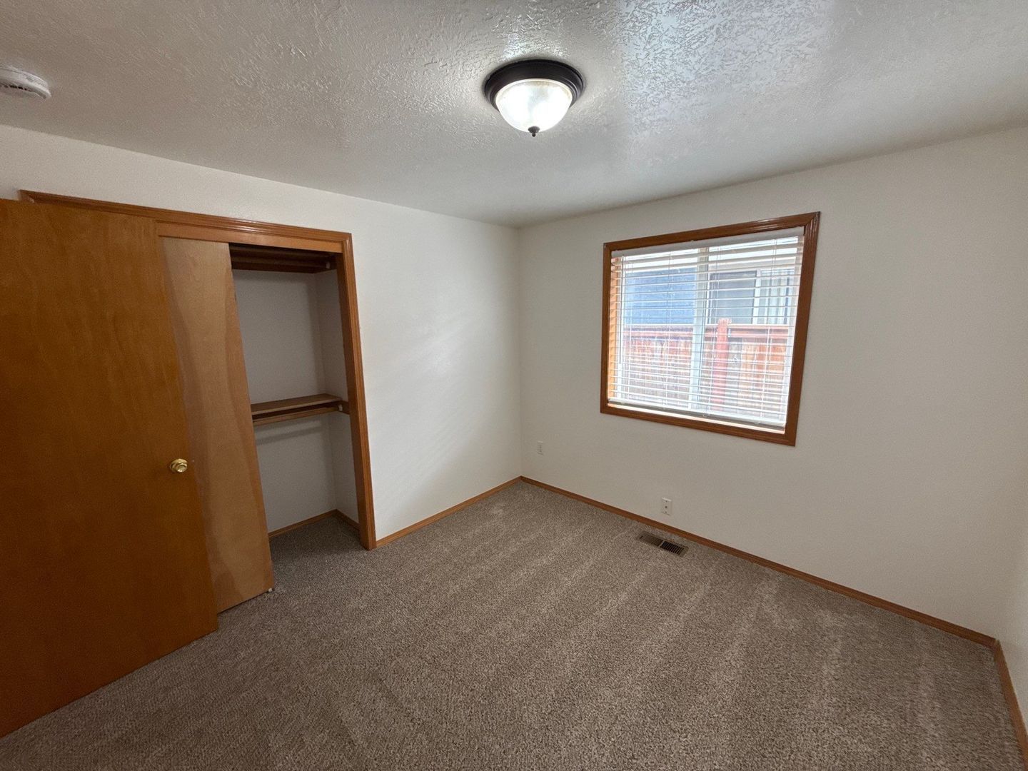 NE Salem 3 Bed 2 Bath Single Family Home, AVAILABLE NOW! property image