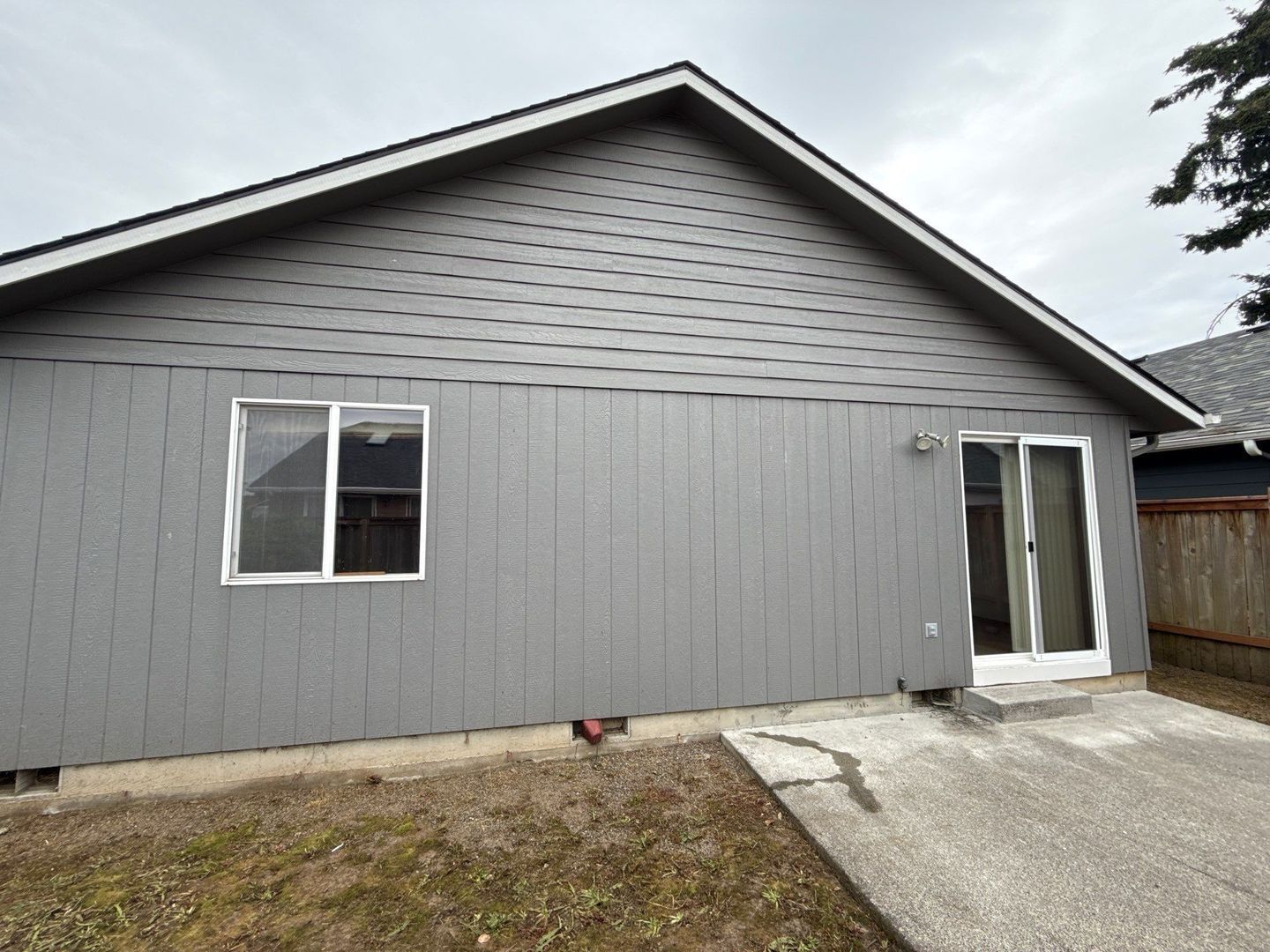 NE Salem 3 Bed 2 Bath Single Family Home, AVAILABLE NOW! property image