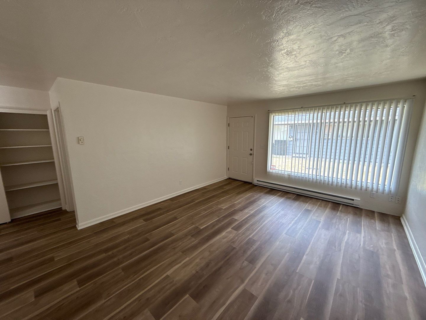 $945 First 3 Months, NE Salem 1 Bed, 1 Bath, Apartment | AVAILABLE NOW! property image