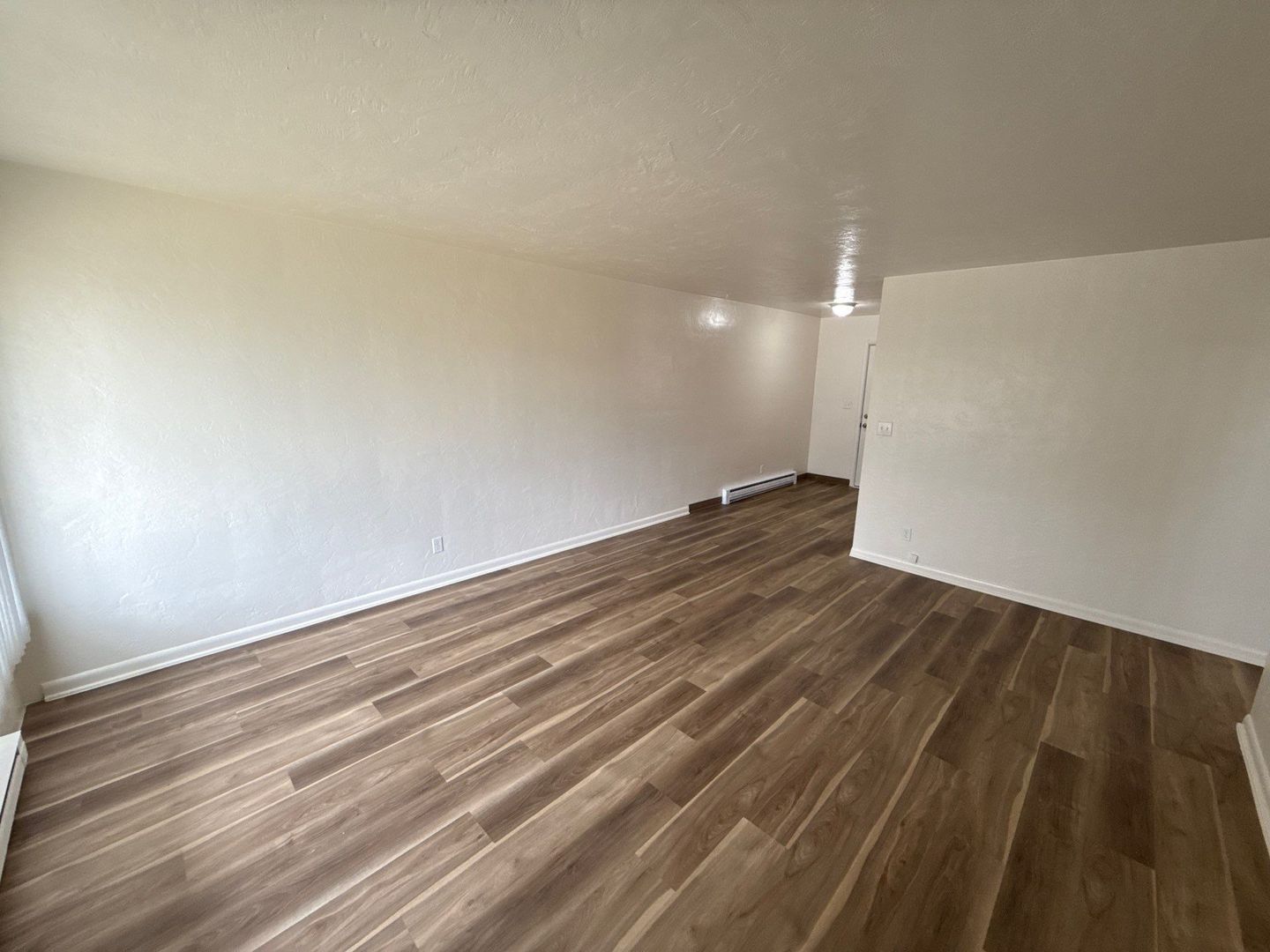 $945 First 3 Months, NE Salem 1 Bed, 1 Bath, Apartment | AVAILABLE NOW! property image