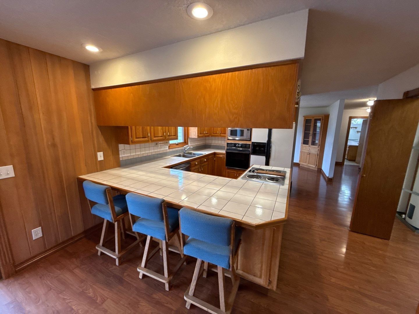 Sublimity 3 Bed, 2 Bath, Single Family Home, w/Fully Fenced Back Yard, AVAILABLE NOW! property image