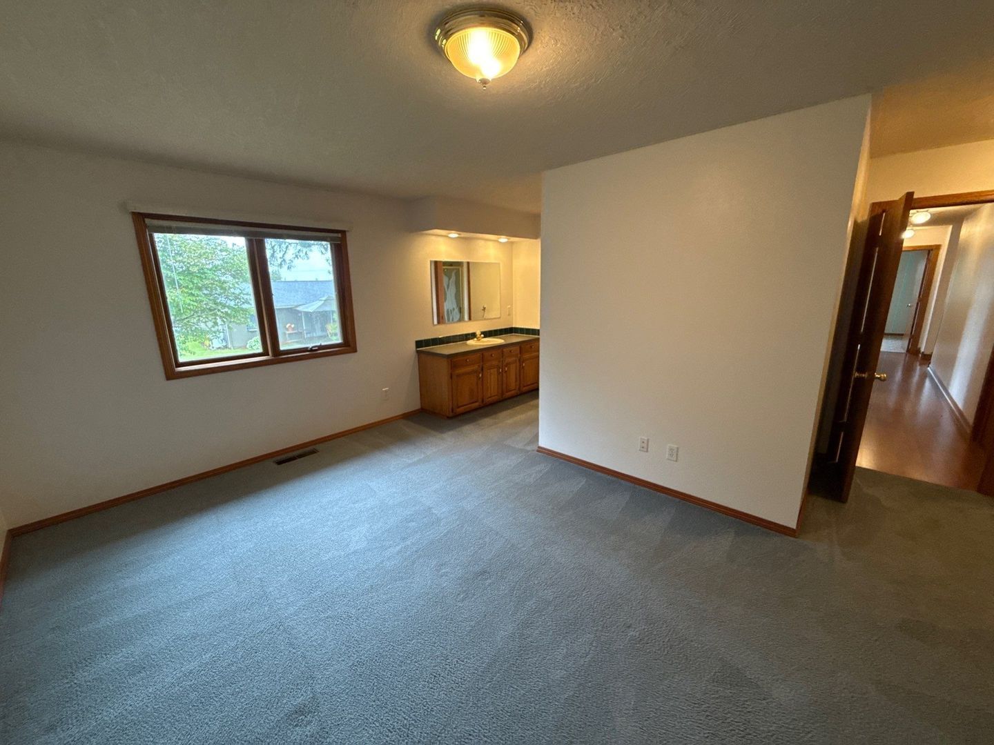 Sublimity 3 Bed, 2 Bath, Single Family Home, w/Fully Fenced Back Yard, AVAILABLE NOW! property image