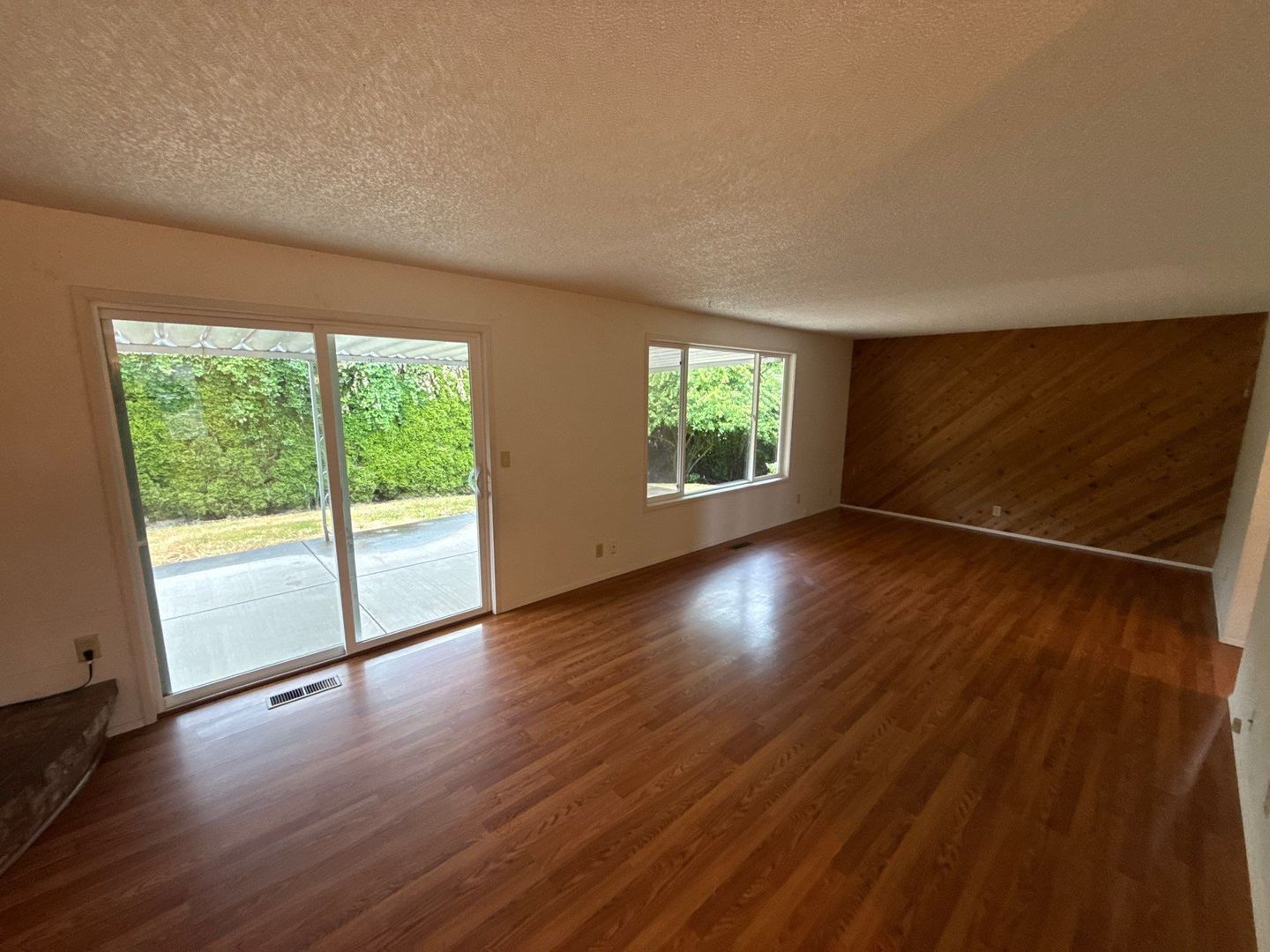 NW Salem 3 Bed 2 Bath, Single Family Home, Coming Soon! property image