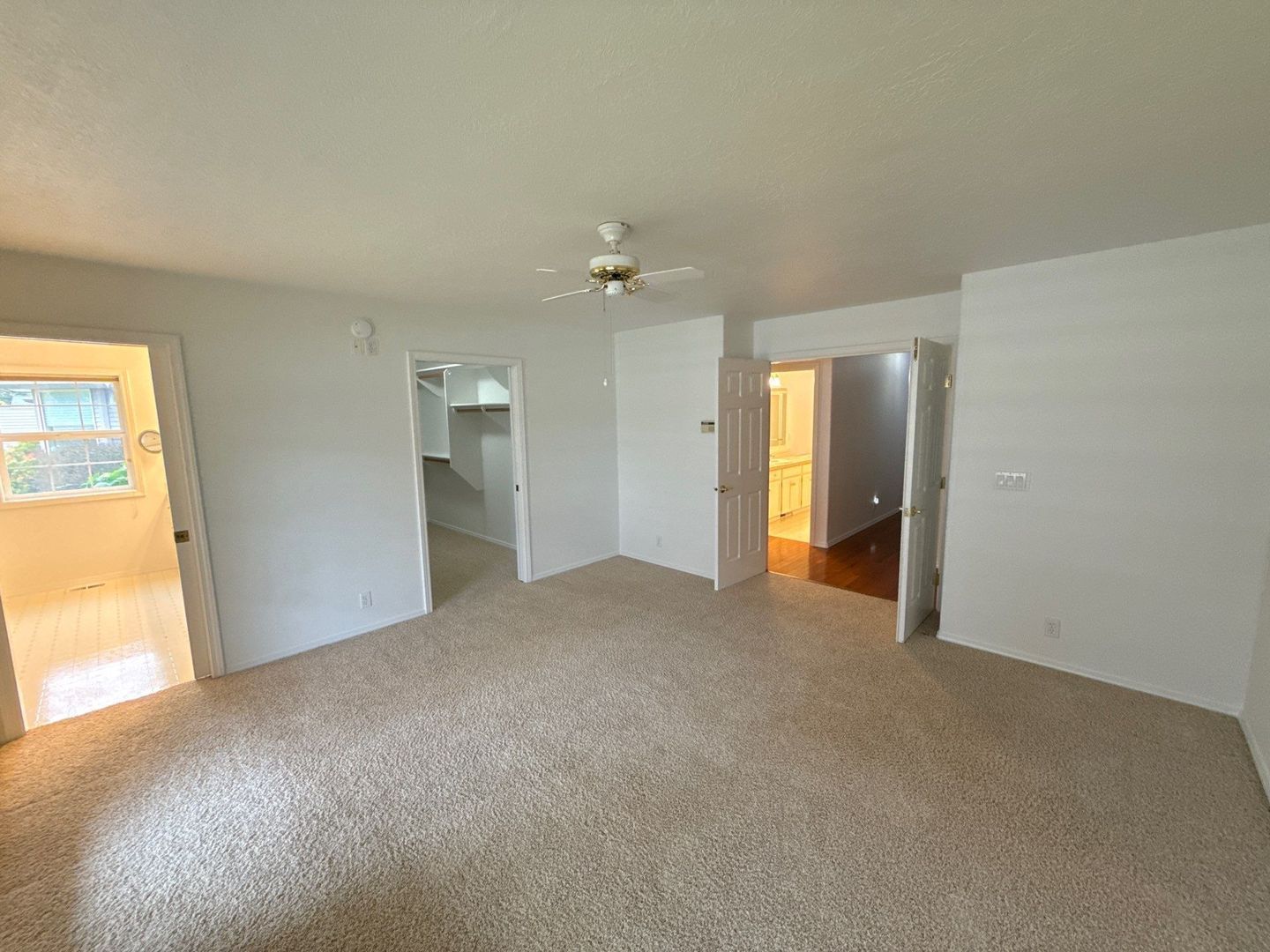 Woodburn 3 Bed + 2 Bonus Rooms, 2 Bath, Single Family Home. COMING SOON! property image