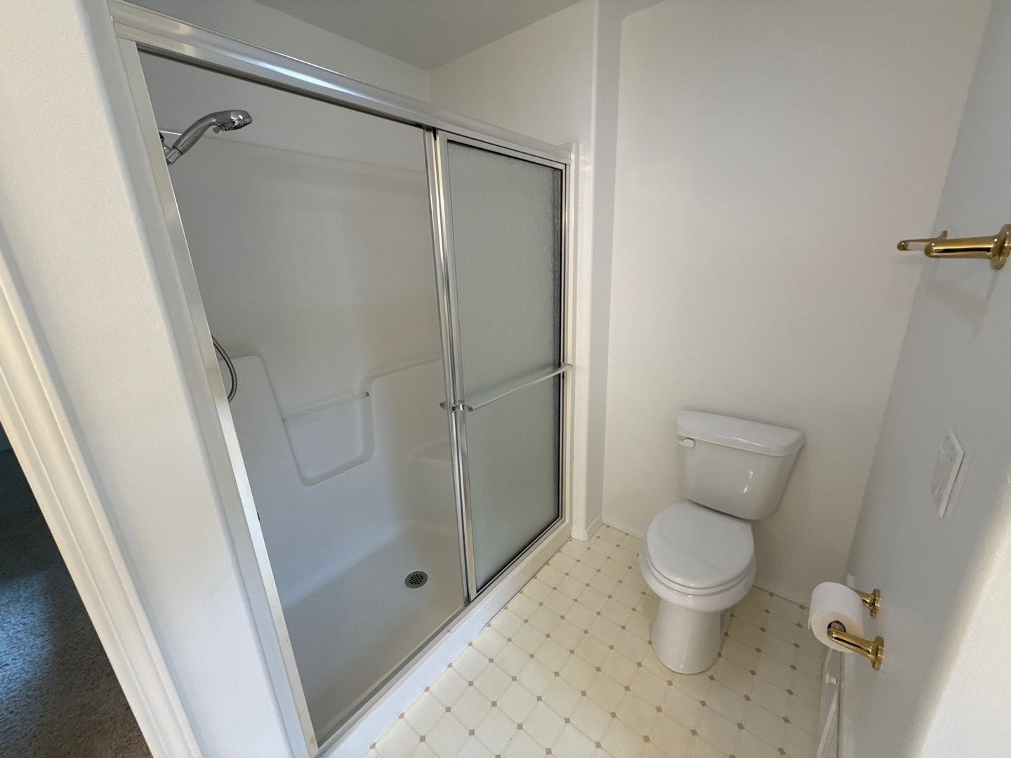 Woodburn 3 Bed + 2 Bonus Rooms, 2 Bath, Single Family Home. COMING SOON! property image
