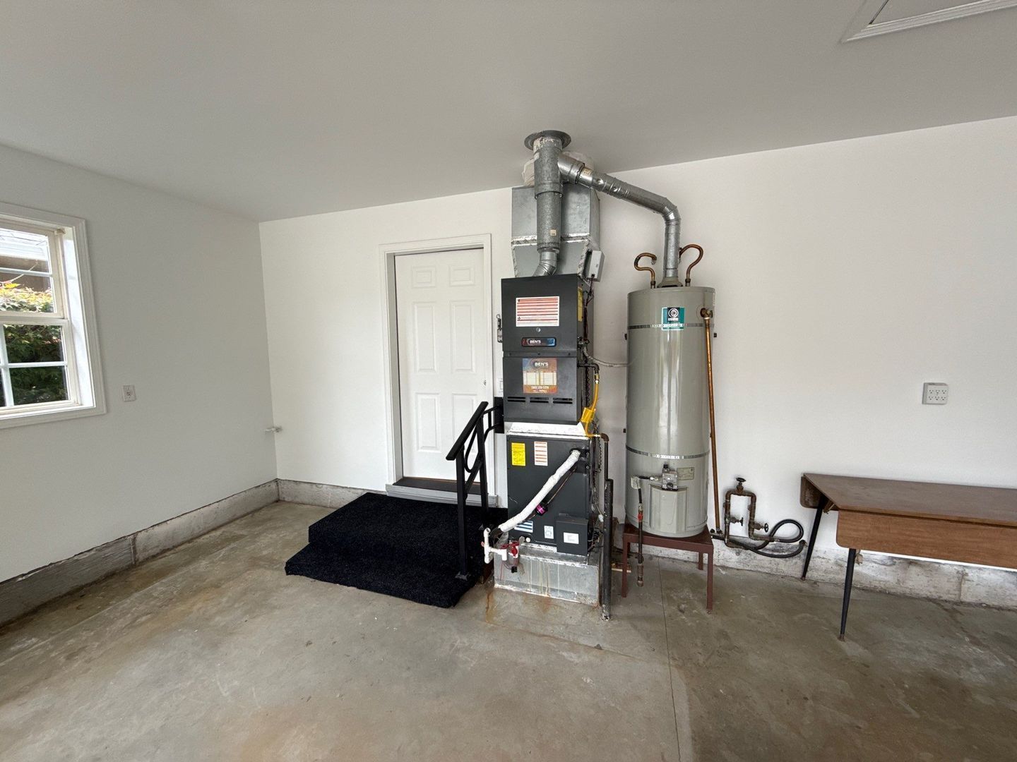 Woodburn 3 Bed + 2 Bonus Rooms, 2 Bath, Single Family Home. COMING SOON! property image