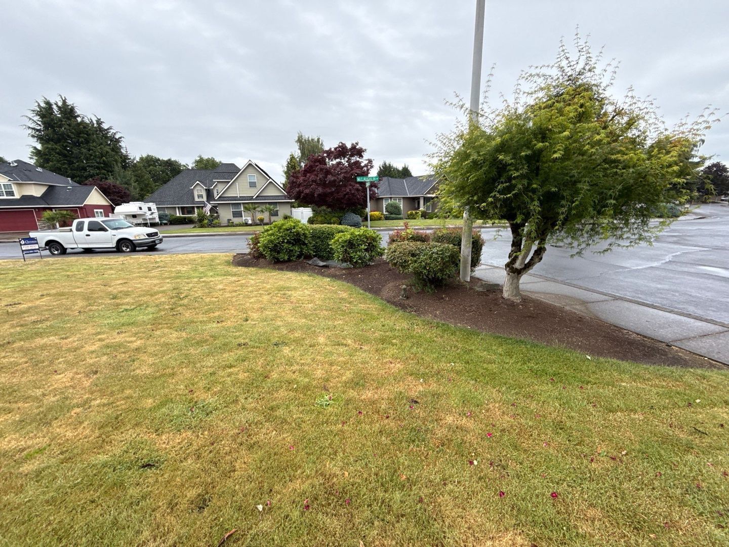Woodburn 3 Bed + 2 Bonus Rooms, 2 Bath, Single Family Home. COMING SOON! property image