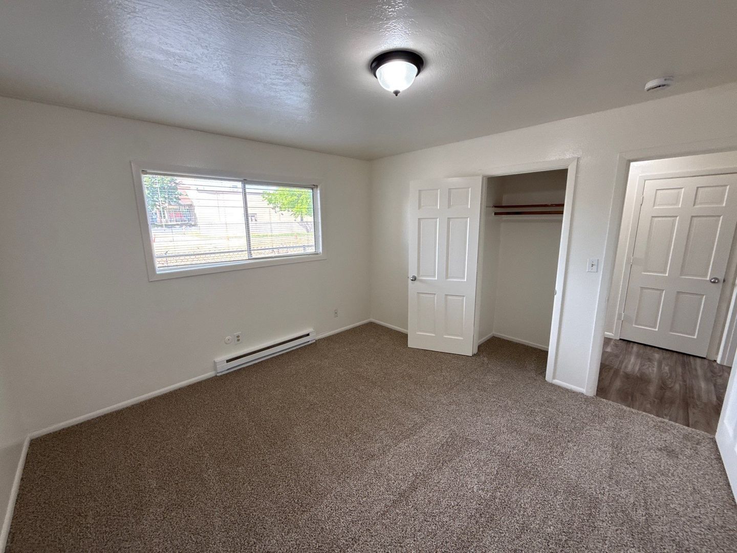 SE Dallas, 1 Bed, 1 Bath, 1st Floor Apartment, AVAILABLE NOW! property image