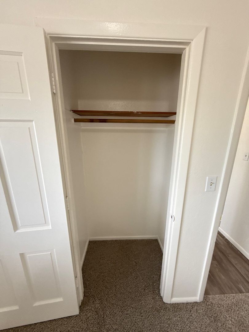 SE Dallas, 1 Bed, 1 Bath, 1st Floor Apartment, AVAILABLE NOW! property image