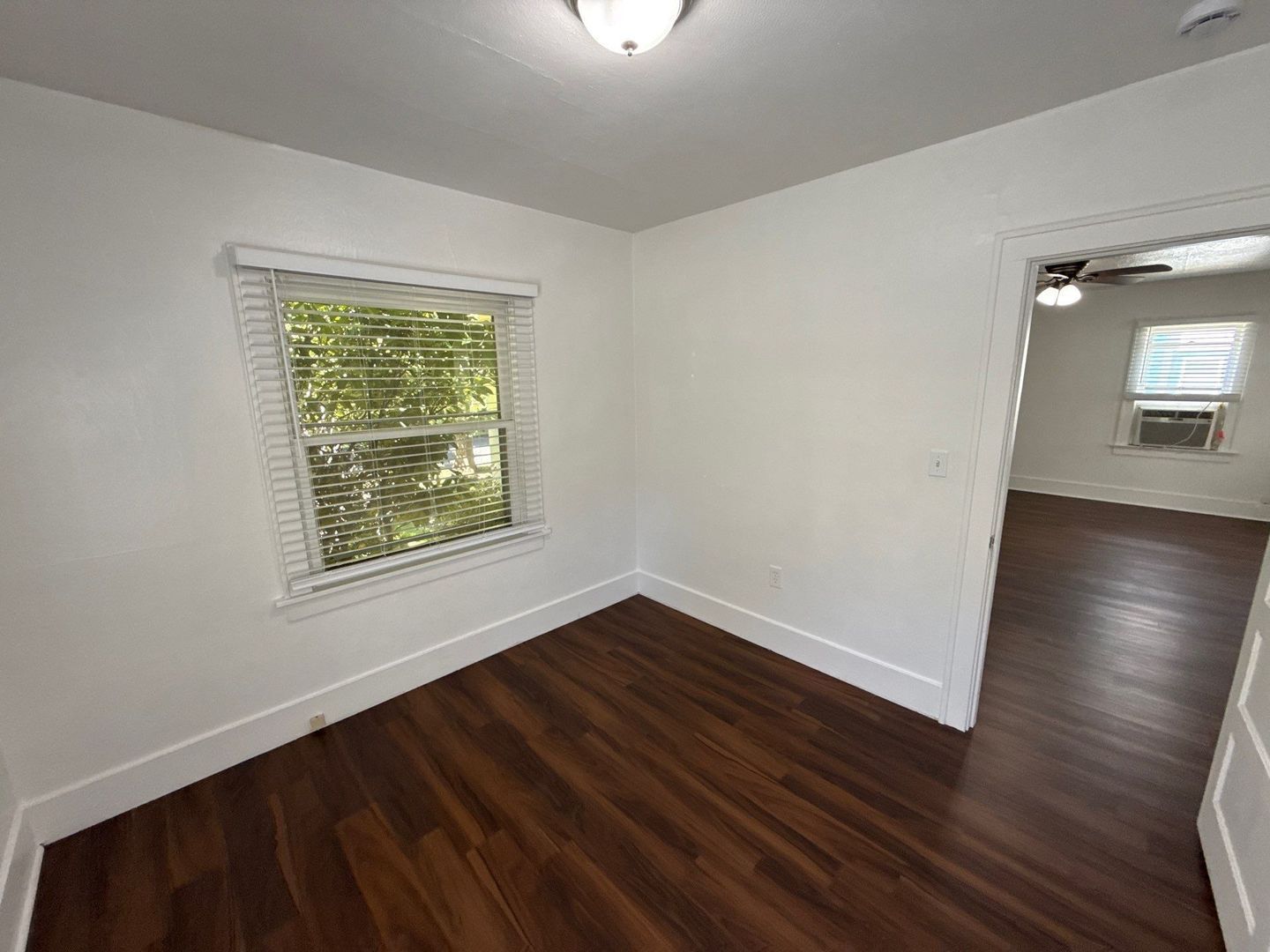 SE Salem Spacious 2 Bed, 1 Bath, Single Family Home, AVAILABLE NOW! property image
