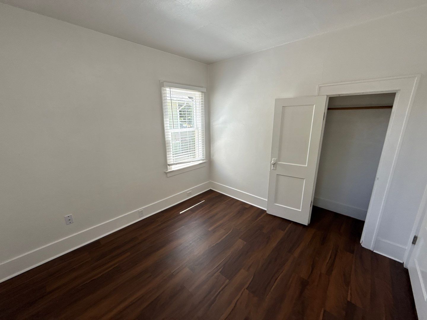 SE Salem Spacious 2 Bed, 1 Bath, Single Family Home, AVAILABLE NOW! property image
