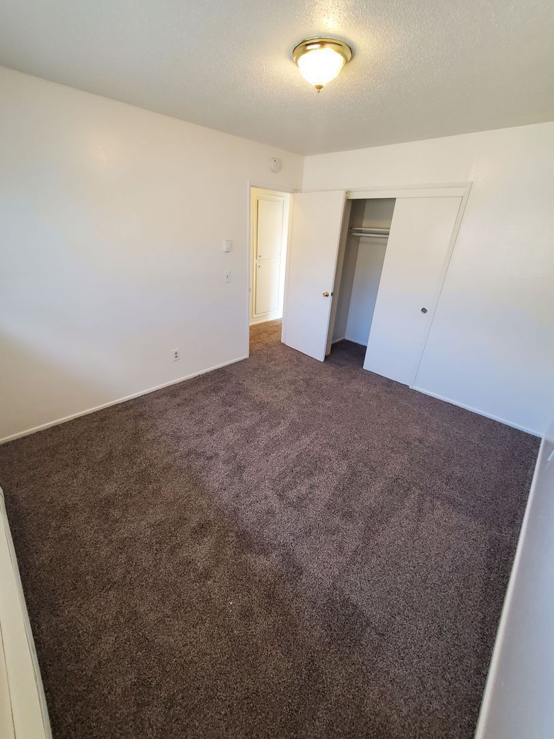 NE Salem 3 Bed, 1 Bath, 2nd Floor Apartment, Pet's are Welcome, COMING SOON! property image