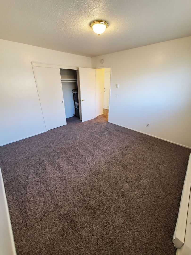 NE Salem 3 Bed, 1 Bath, 2nd Floor Apartment, Pet's are Welcome, COMING SOON! property image