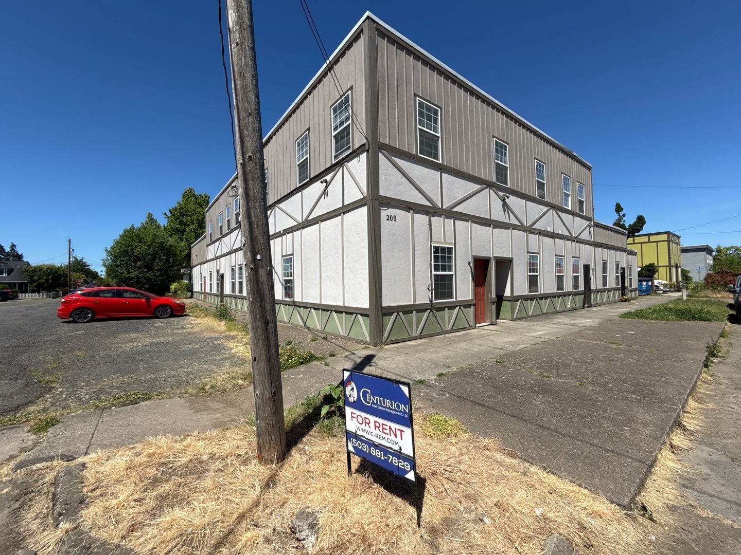 Mount Angel, 3 Bed, 2 Bath, 1st Floor Apartment, Pet Friendly, |AVAILABLE NOW! property image