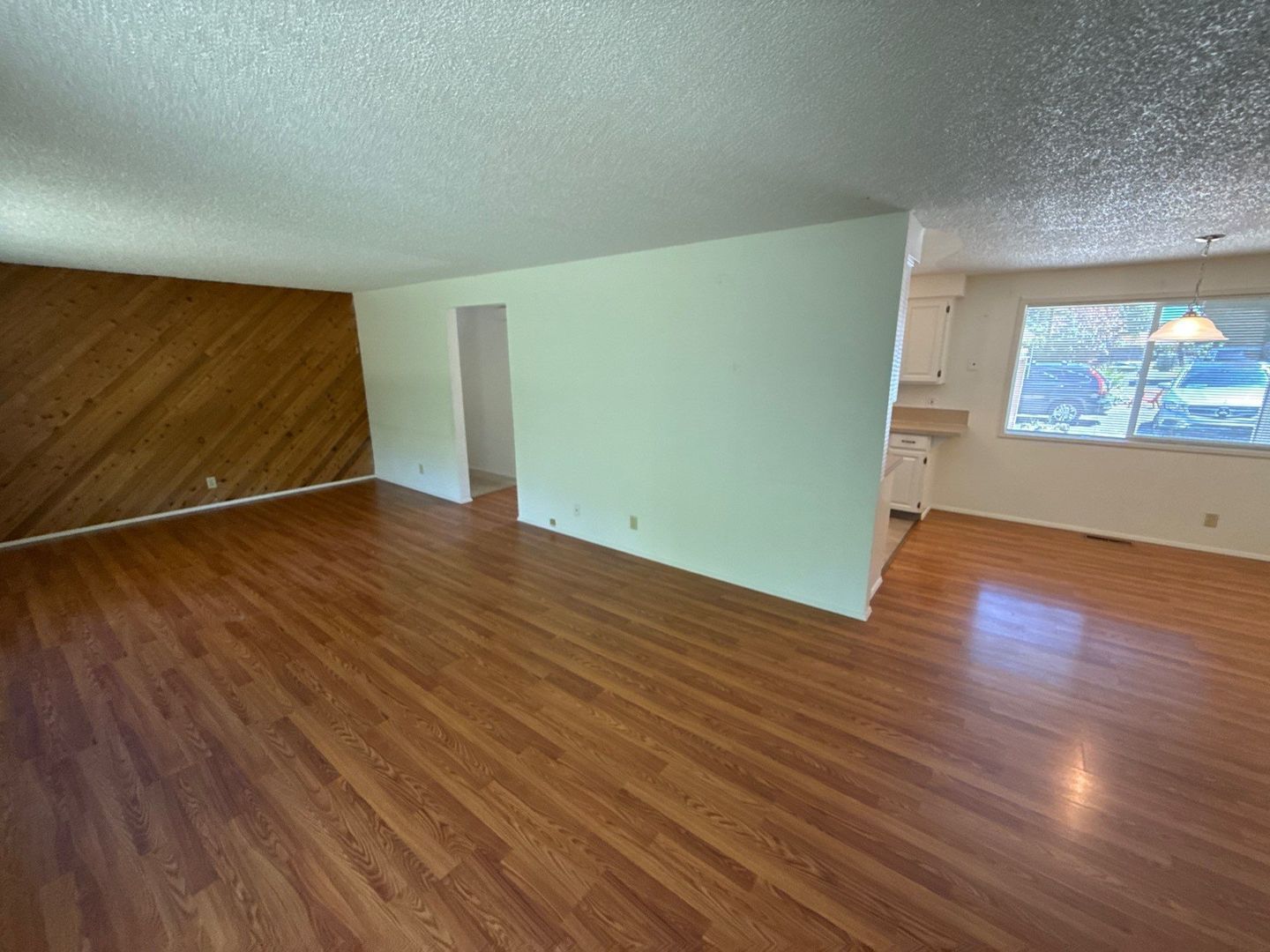 NW Salem 3 Bed 2 Bath, Single Family Home, AVAILABLE NOW! property image