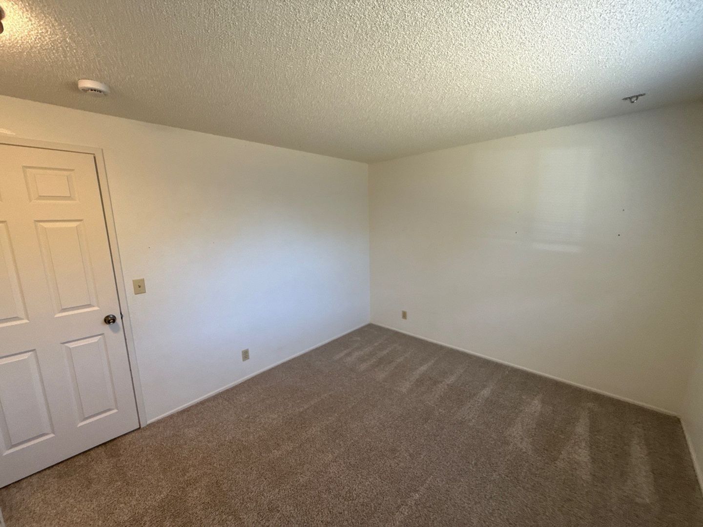 NW Salem 3 Bed 2 Bath, Single Family Home, AVAILABLE NOW! property image