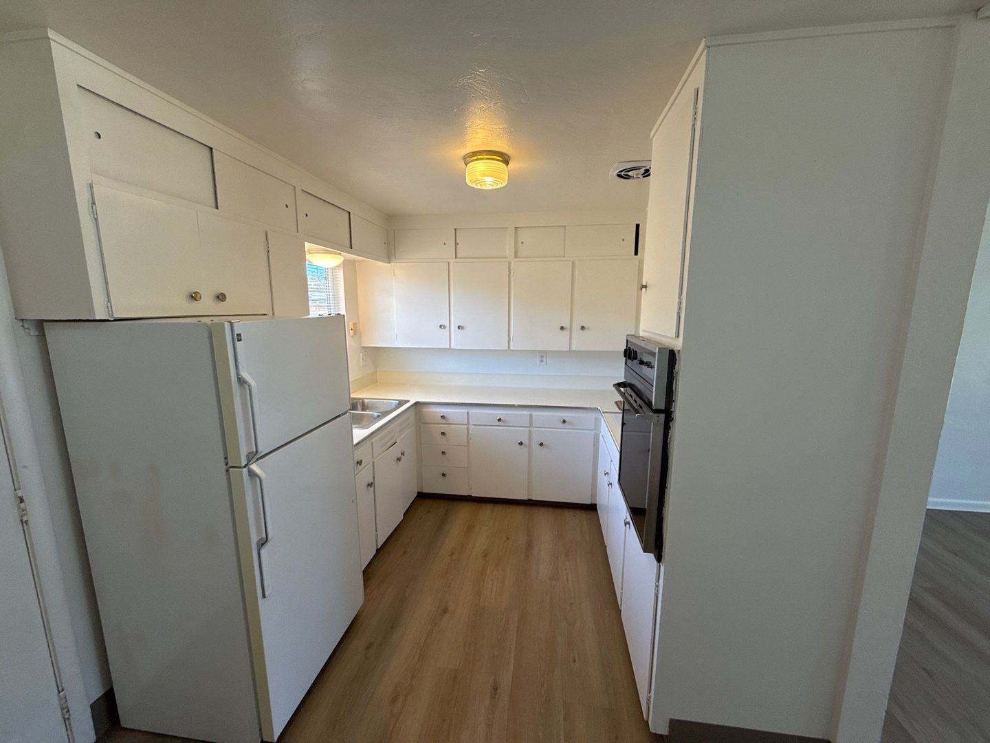 $945 First 3 Months, NE Salem 1 Bed, 1 Bath, Apartment | AVAILABLE NOW! property image