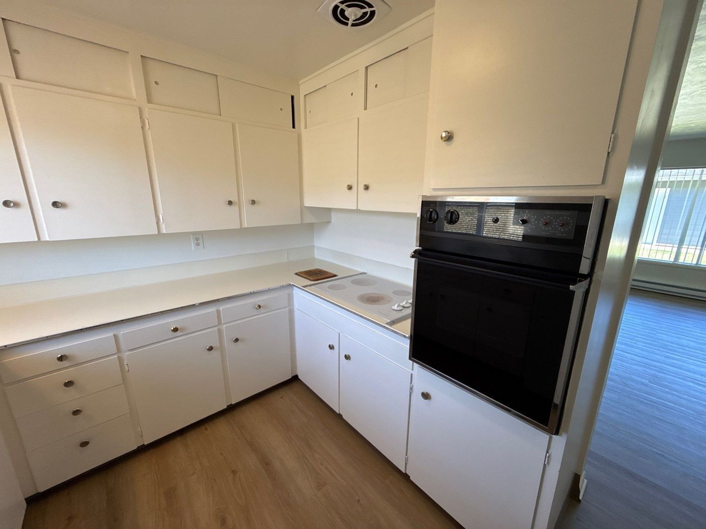 $945 First 3 Months, NE Salem 1 Bed, 1 Bath, Apartment | AVAILABLE NOW! property image