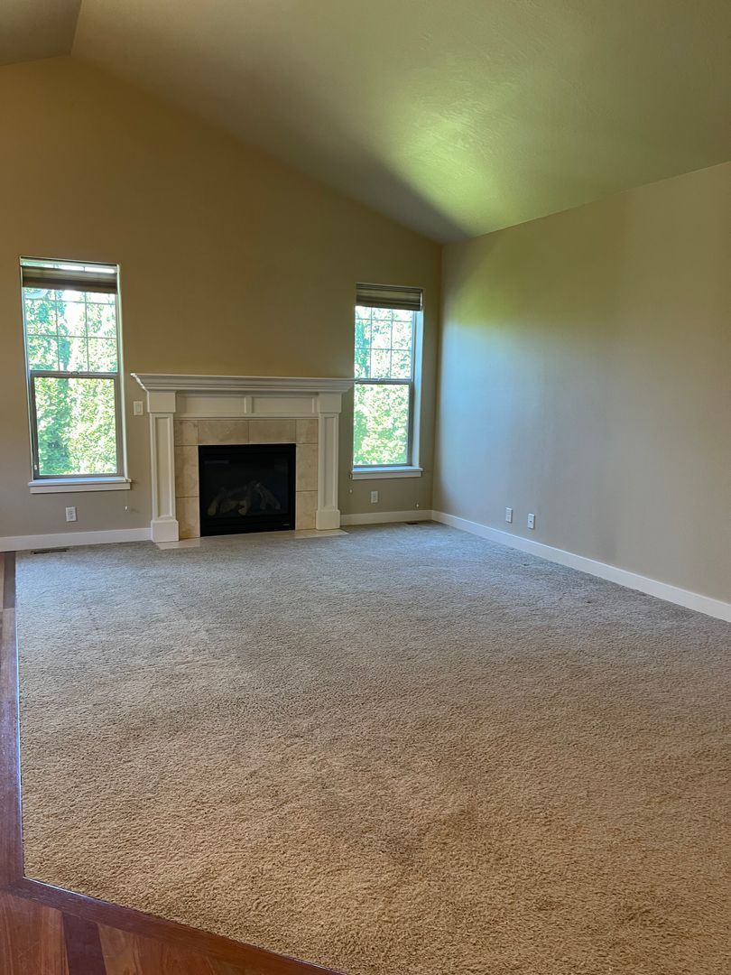 Beautiful Springfield 3 Bedroom home with 2 car garage COMING SOON! property image