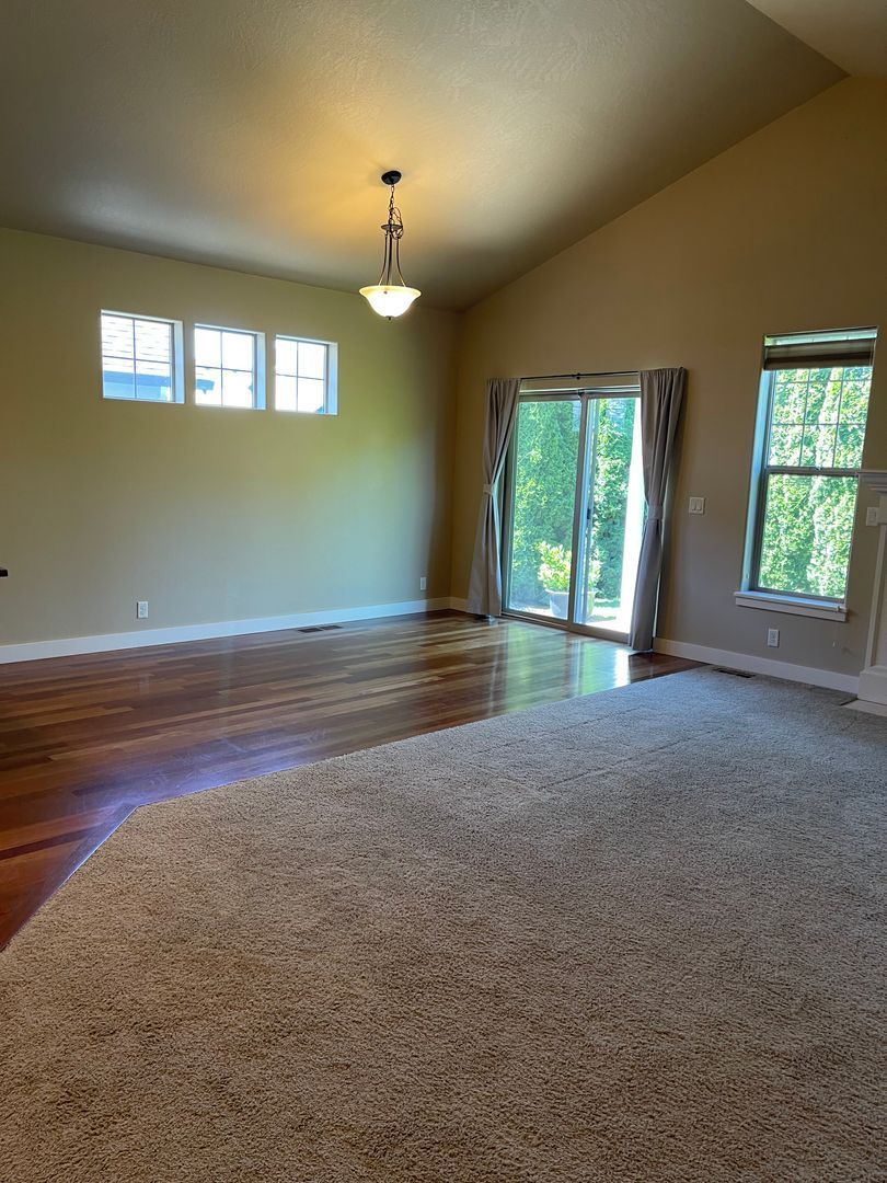 Beautiful Springfield 3 Bedroom home with 2 car garage COMING SOON! property image