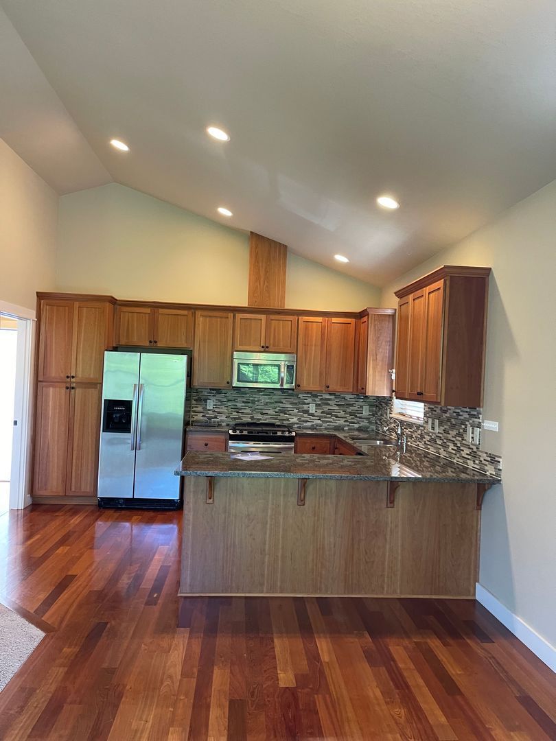 Beautiful Springfield 3 Bedroom home with 2 car garage COMING SOON! property image
