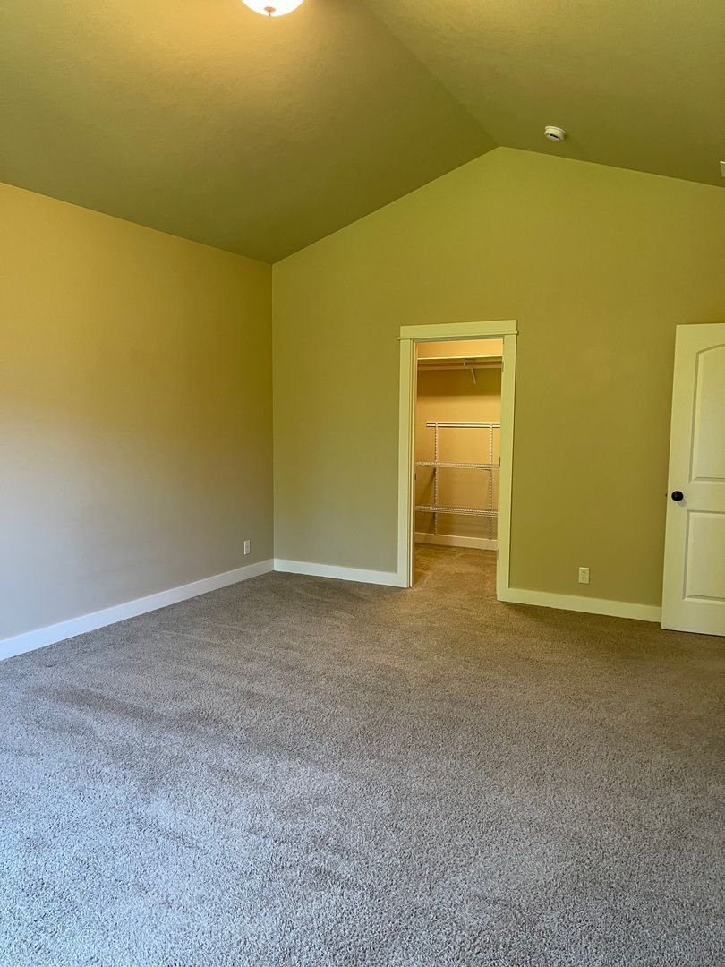 Beautiful Springfield 3 Bedroom home with 2 car garage COMING SOON! property image