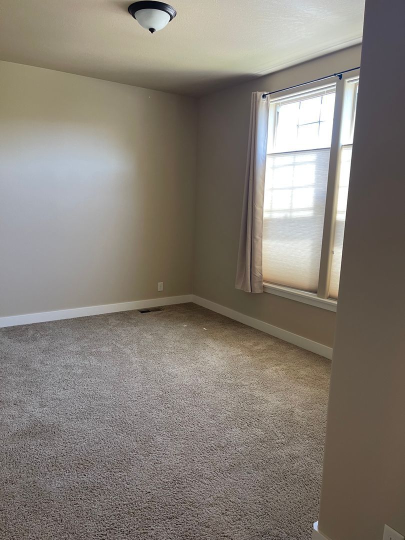 Beautiful Springfield 3 Bedroom home with 2 car garage COMING SOON! property image