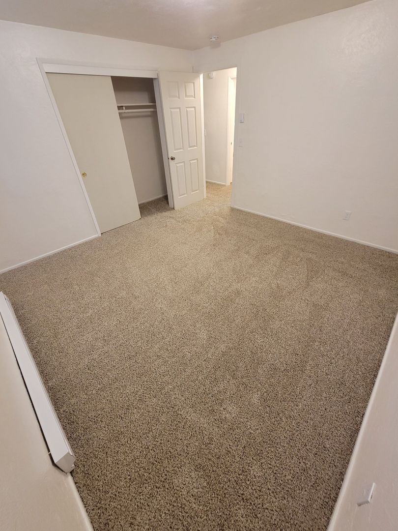 NE Salem, 2 Bed, 1 Bath, 1st Floor Apartment, AVAILABLE NOW! property image