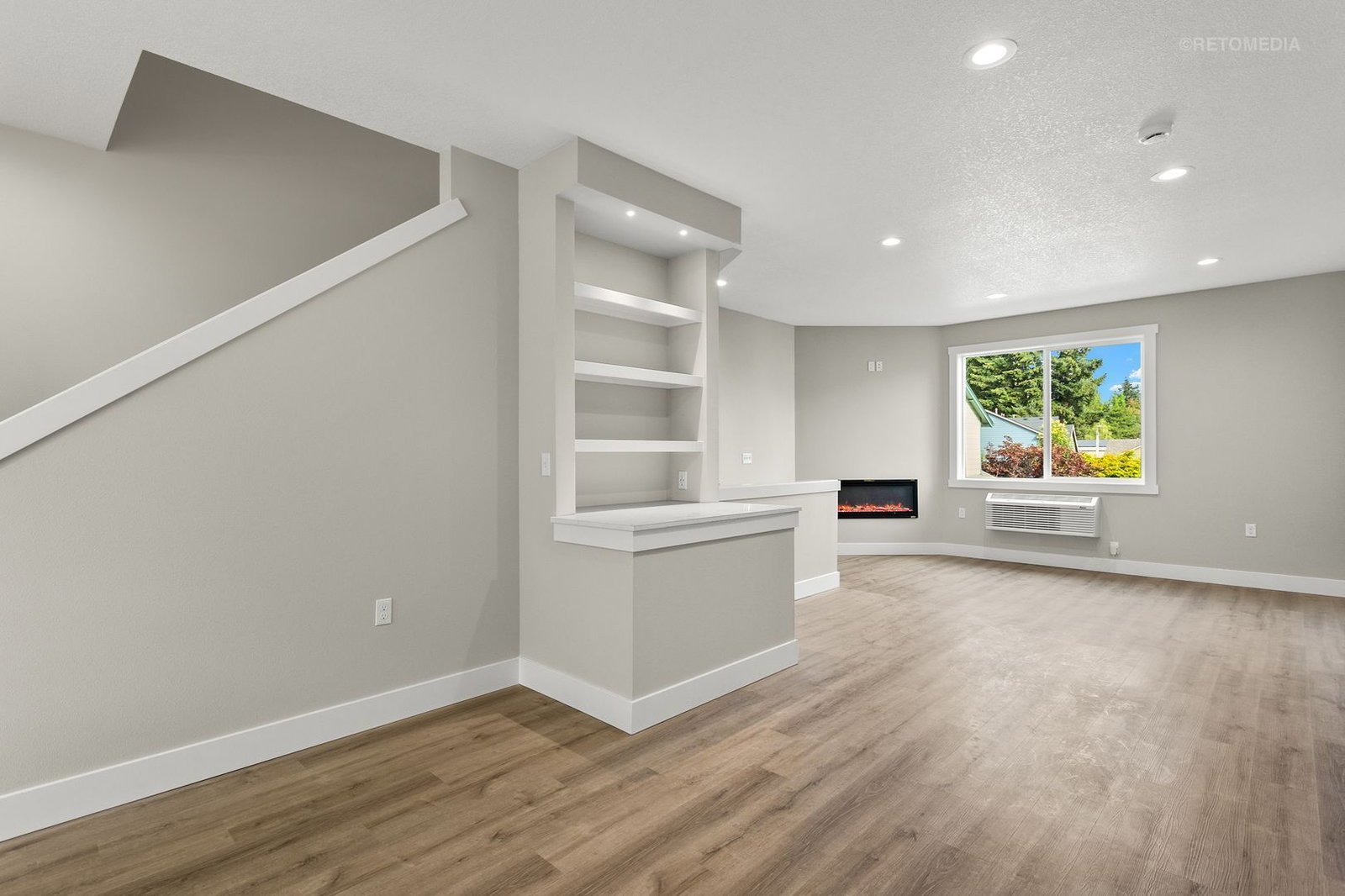 Keizer 3 Bed, 2.5 Bath, Town-Home, AVAILABLE NOW! property image