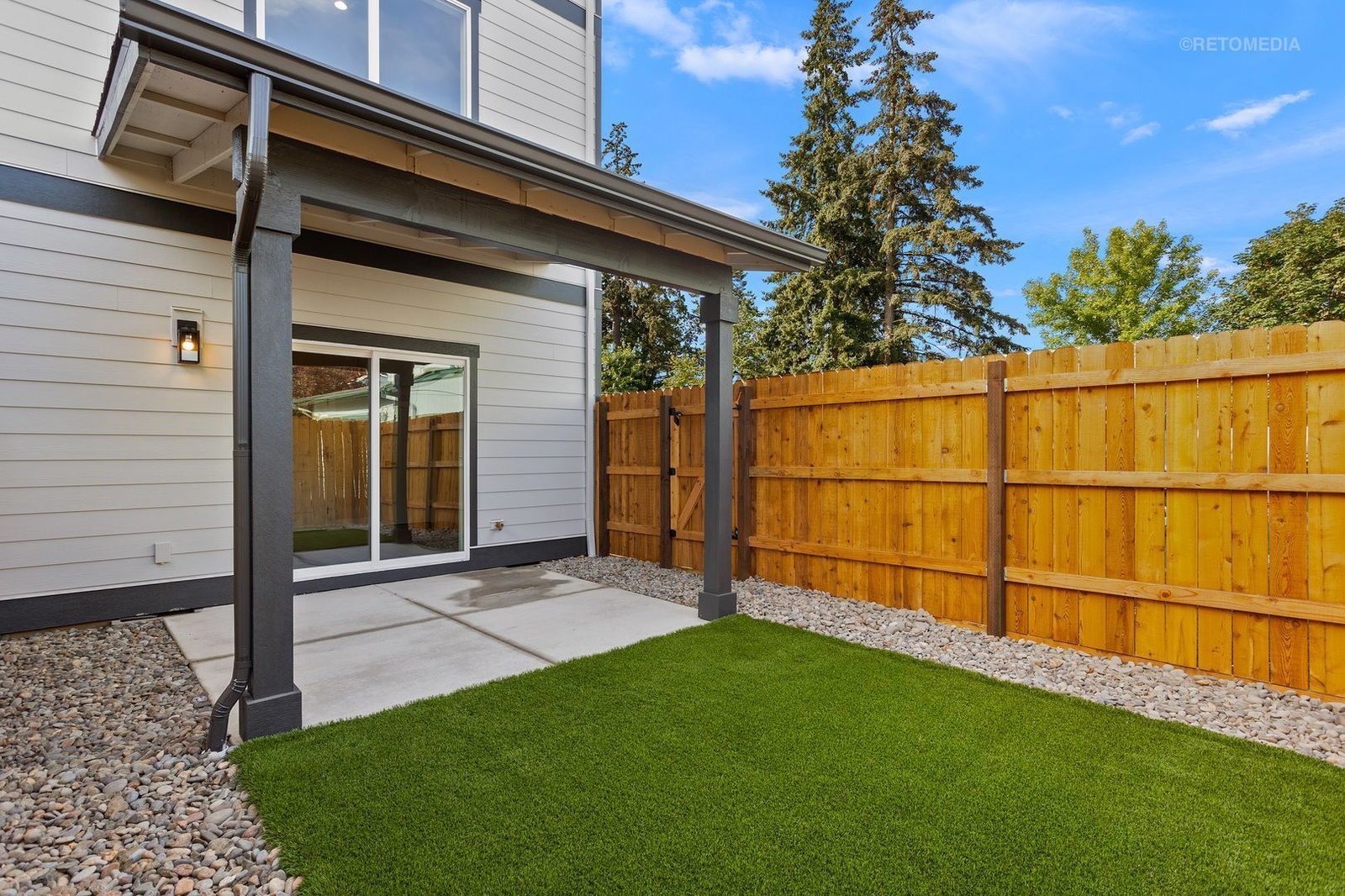 Keizer 3 Bed, 2.5 Bath, Town-Home, AVAILABLE NOW! property image