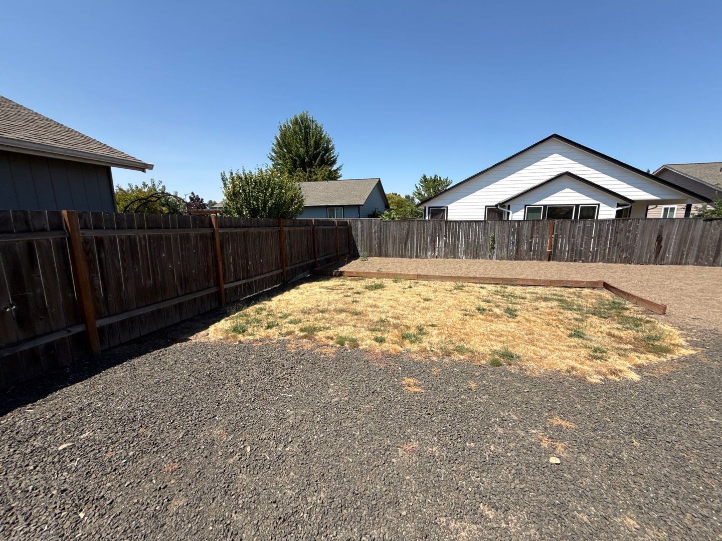 Albany 3 Bed + Bonus Room, 2.5 Bath, Single Family Home, AVAILABLE NOW! property image