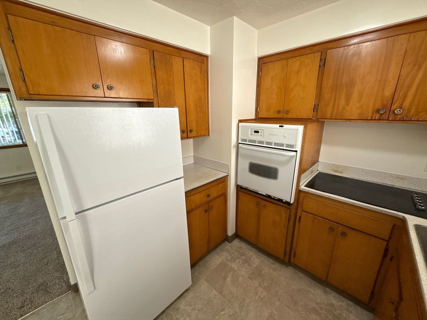 $1095 First 3 Months, NE Salem, 2 Bed, 1 Bath, 1st Floor Apartment, AVAILABLE NOW! property image