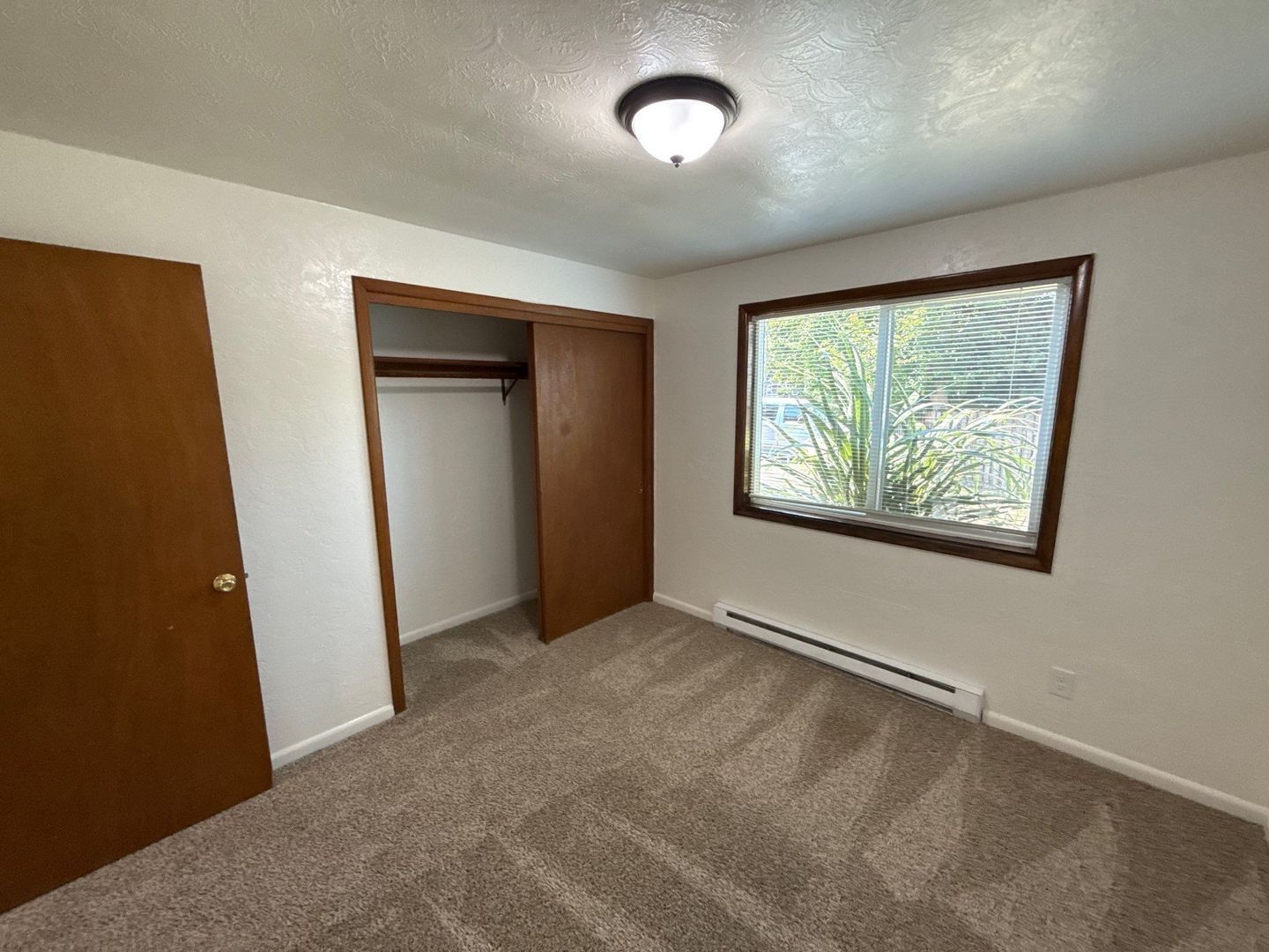 $1095 First 3 Months, NE Salem, 2 Bed, 1 Bath, 1st Floor Apartment, AVAILABLE NOW! property image