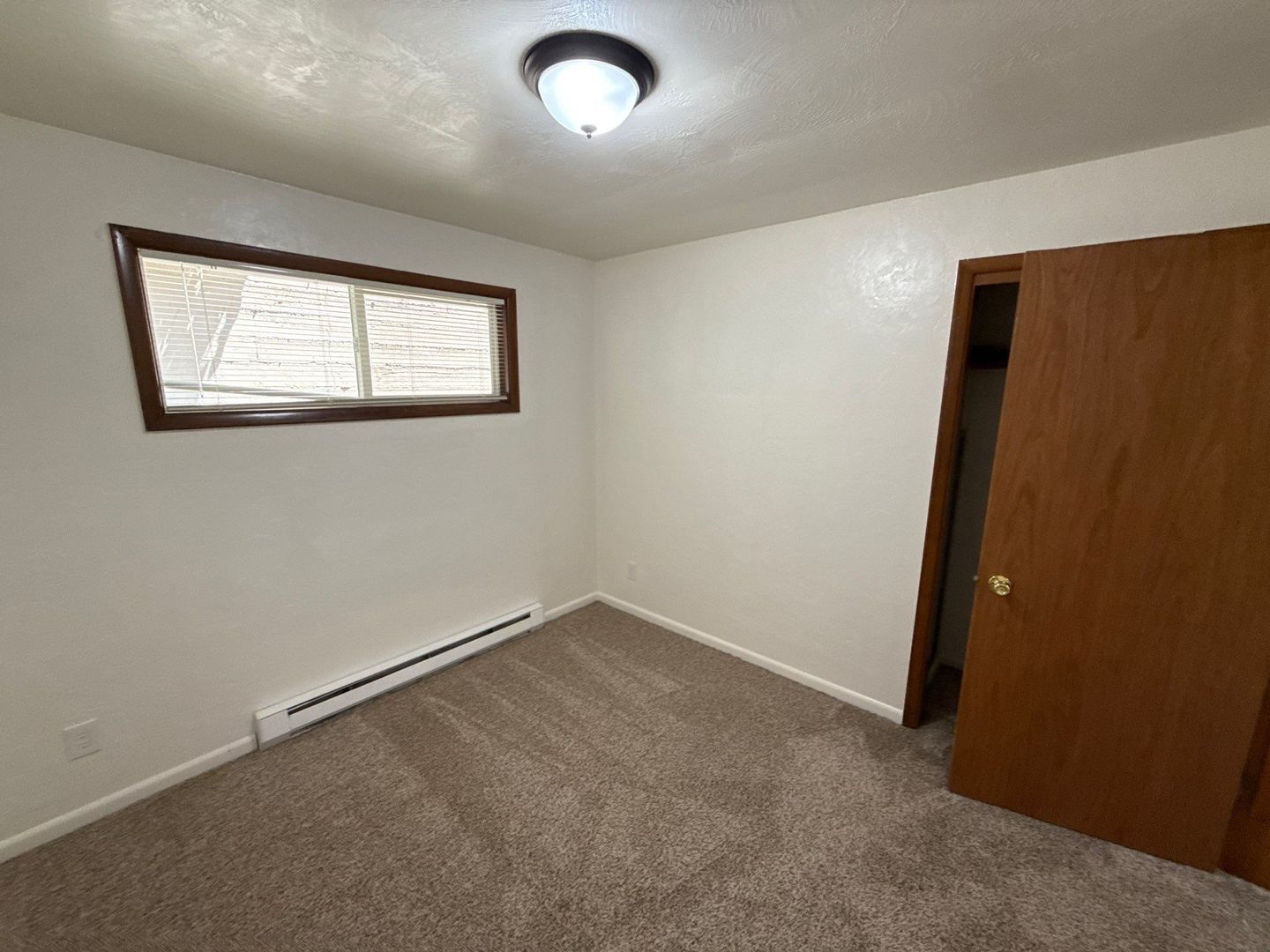 $1095 First 3 Months, NE Salem, 2 Bed, 1 Bath, 1st Floor Apartment, AVAILABLE NOW! property image