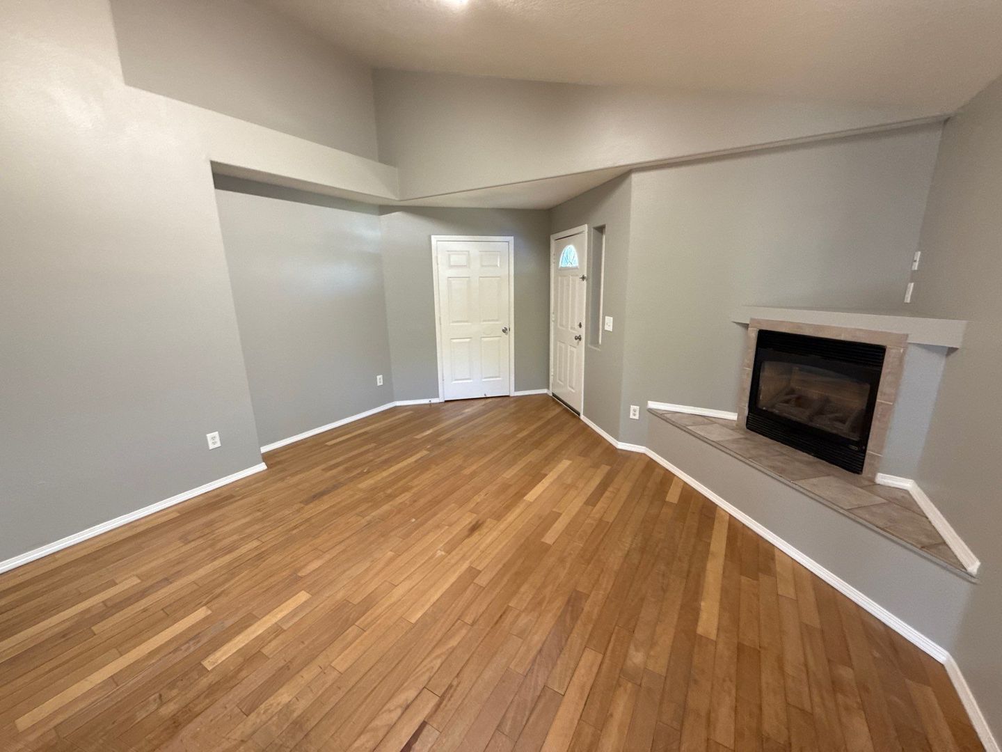 NE Salem, 3 Bed, 1.5 Bath, 2 Story Duplex | AVAILABLE NOW! property image