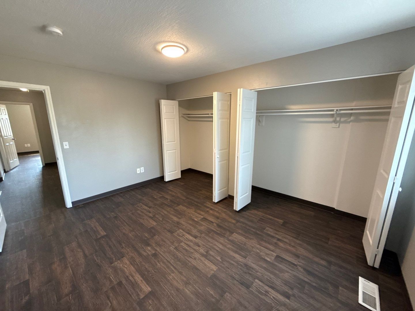 NE Salem, 3 Bed, 1.5 Bath, 2 Story Duplex | AVAILABLE NOW! property image