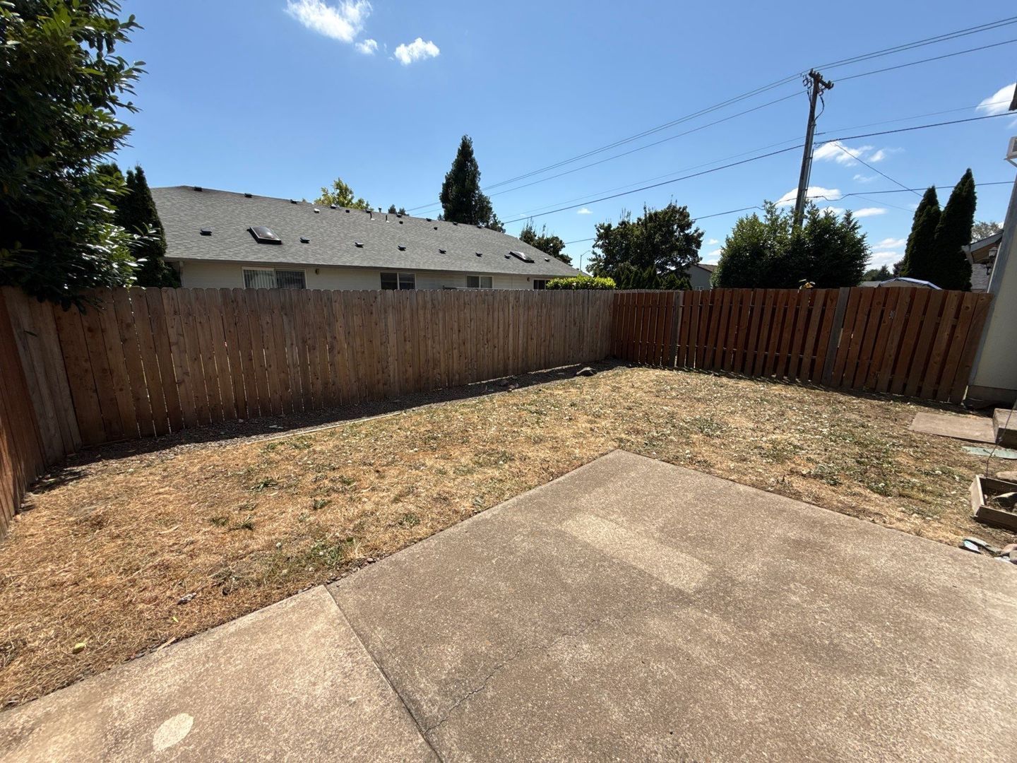 NE Salem, 3 Bed, 1.5 Bath, 2 Story Duplex | AVAILABLE NOW! property image